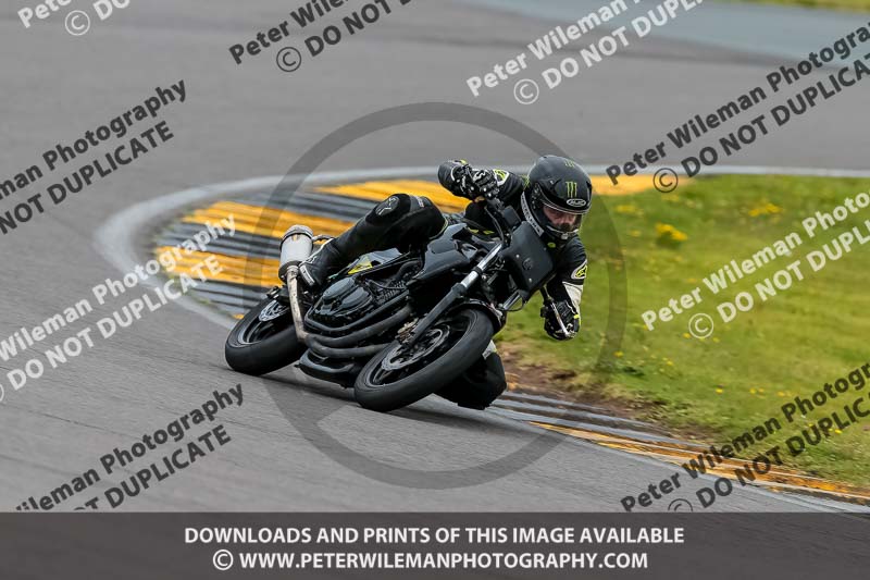 PJM Photography;anglesey no limits trackday;anglesey photographs;anglesey trackday photographs;enduro digital images;event digital images;eventdigitalimages;no limits trackdays;peter wileman photography;racing digital images;trac mon;trackday digital images;trackday photos;ty croes